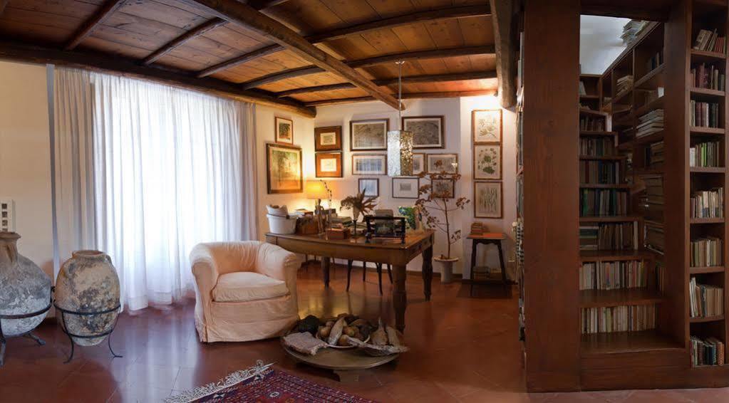 Il Glicine La Piana Dei Colli Bed & Breakfast 3*