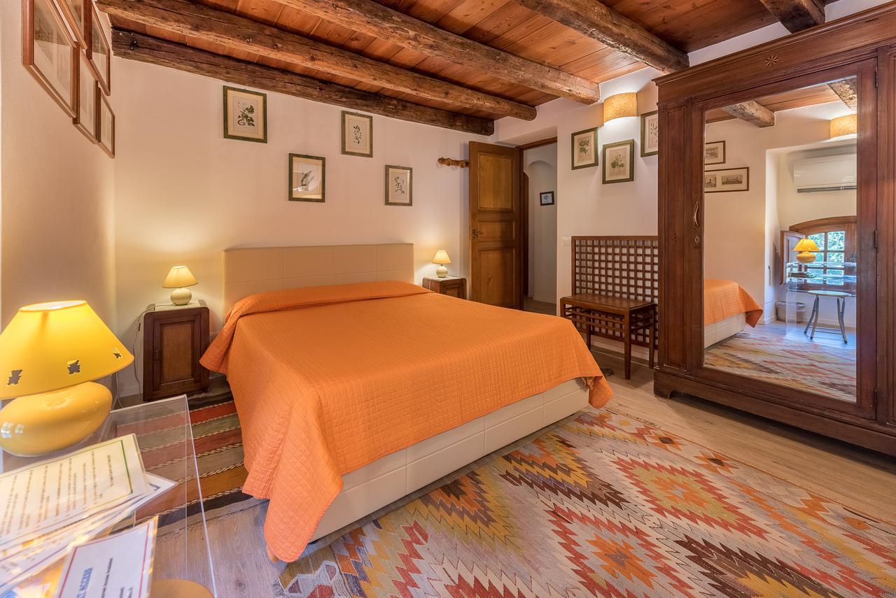 Alojamento de Acomodação e Pequeno-almoço Il Glicine La Piana Dei Colli 3*